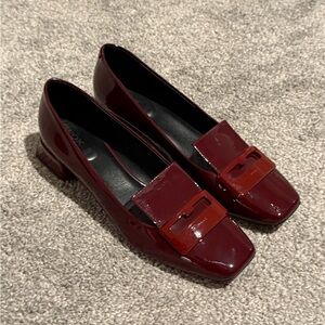 Elegant Burgundy Loafers